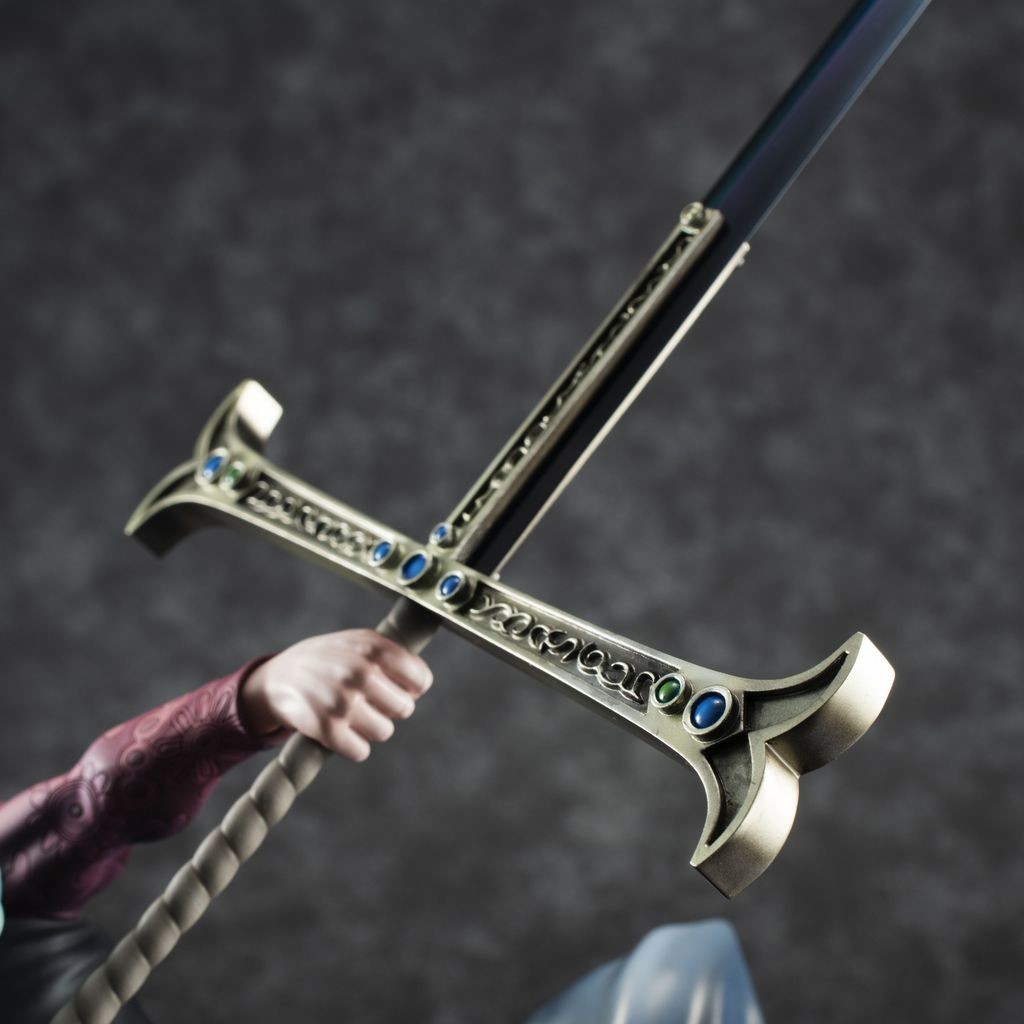 One Piece - Dracule Mihawk - Portrait Of Pirates Maximum (MegaHouse) photo 19