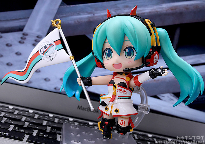 Good Smile Racing - Hatsune Miku - Nendoroid (#1293) - Racing 2020 Ver. (Good Smile Company, GOOD SMILE Racing) photo 5