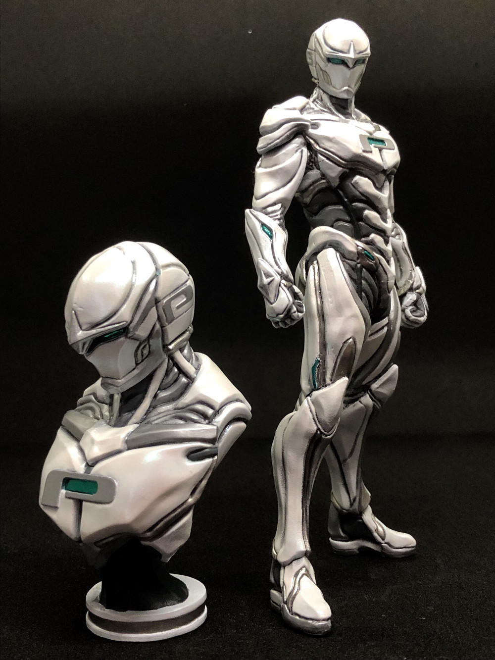 Mascot Character - Platinum Man - Bust (Platinum Games) photo 2