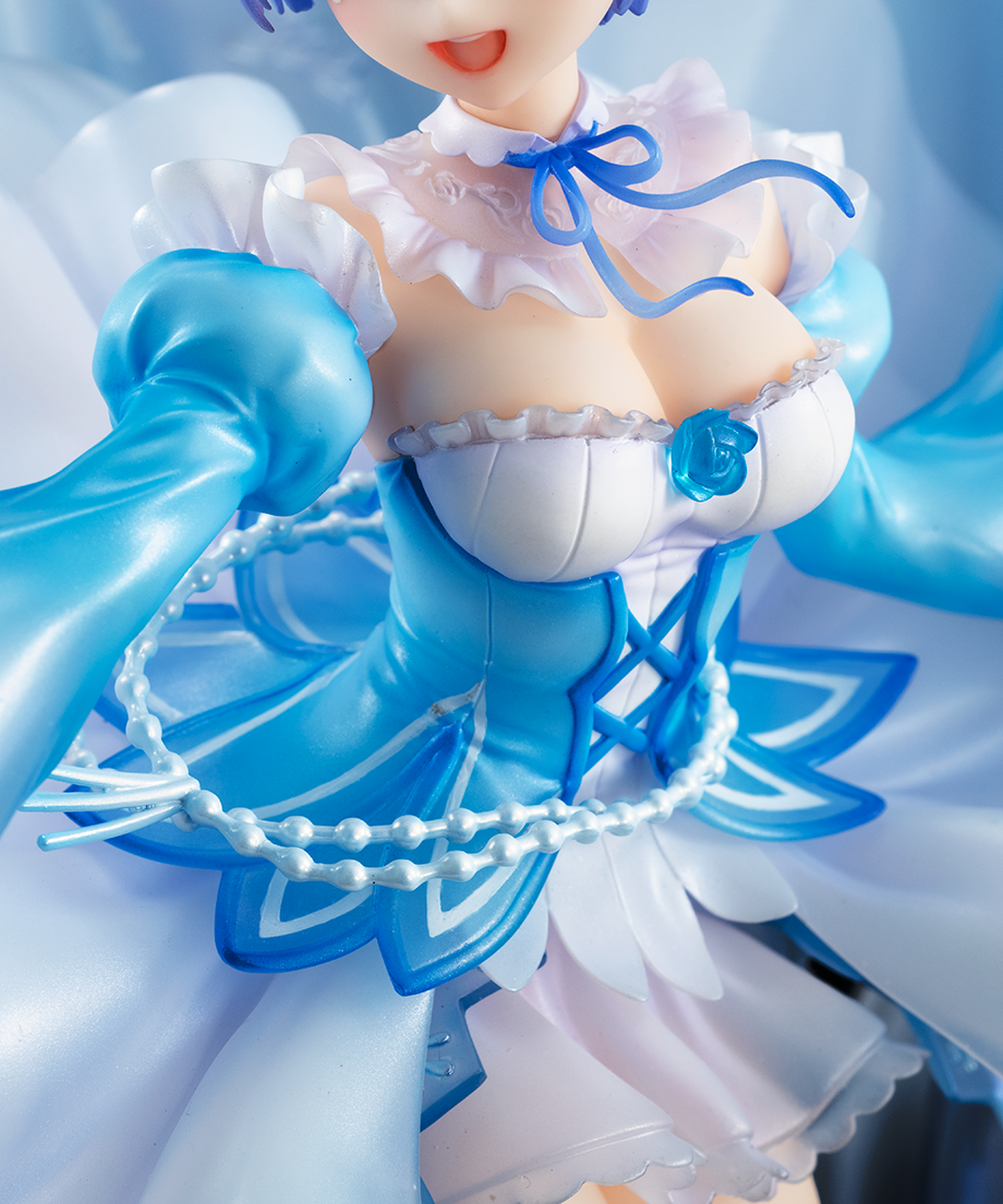 Re:Zero kara Hajimeru Isekai Seikatsu - Rem - Shibuya Scramble Figure - 1/7 - Crystal Dress Ver. (Alpha Satellite, eStream) photo 11