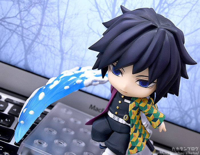 Kimetsu no Yaiba - Kasugaigarasu - Tomioka Giyu - Nendoroid  (#1408) (Good Smile Company) photo 19