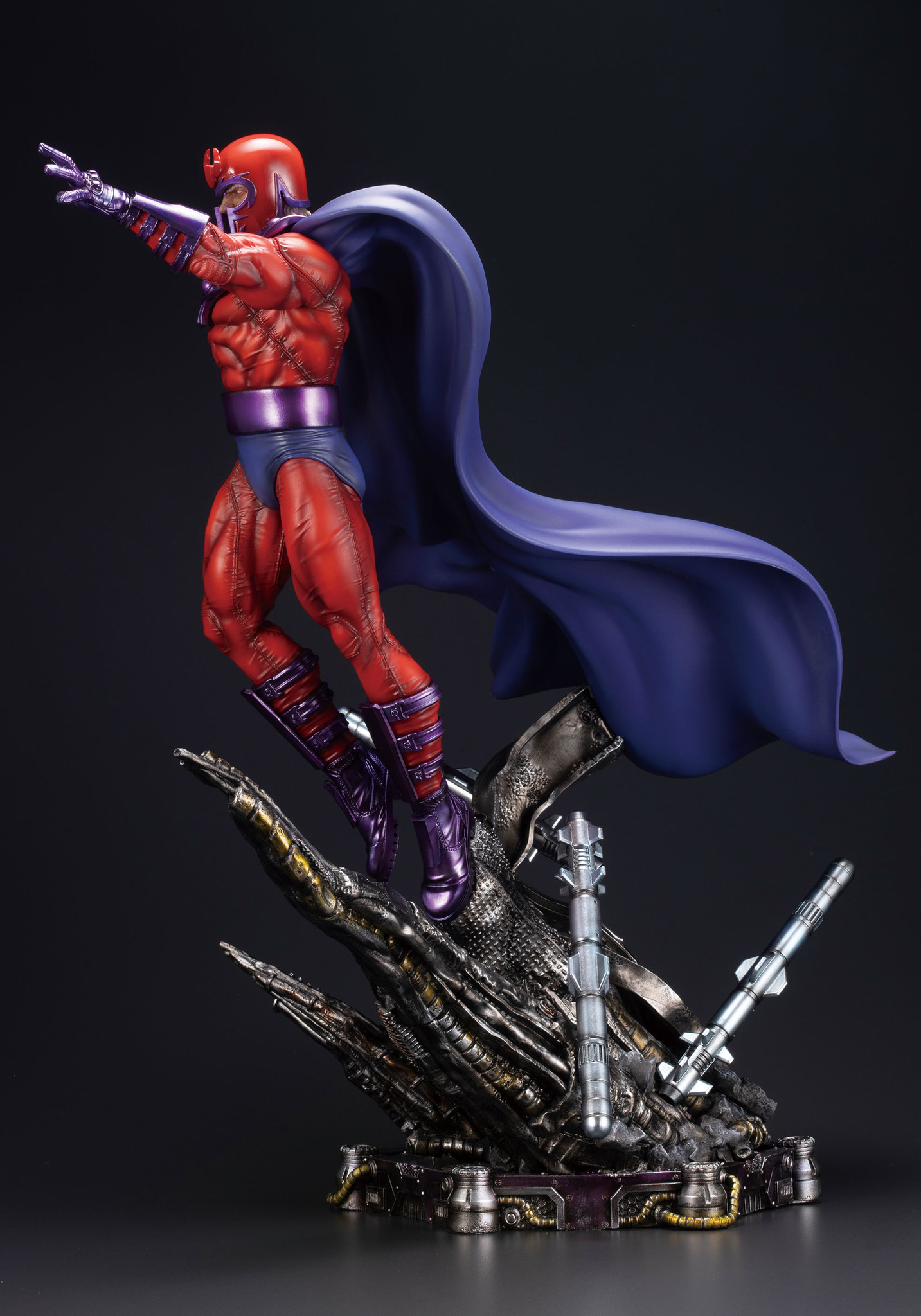 X-Men - Magneto - Fine Art Statue - 1/6 (Kotobukiya) photo 2
