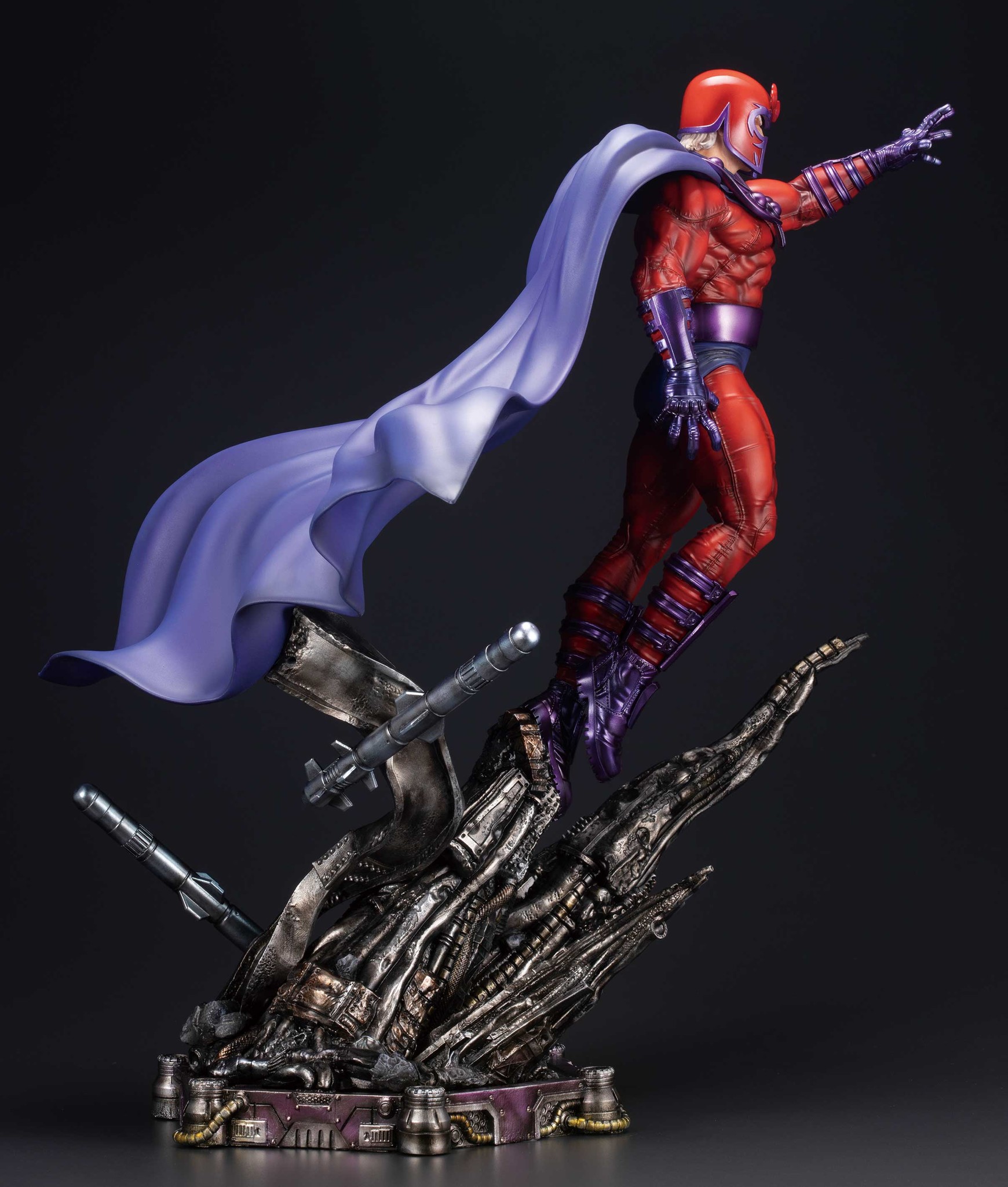 X-Men - Magneto - Fine Art Statue - 1/6 (Kotobukiya) photo 3