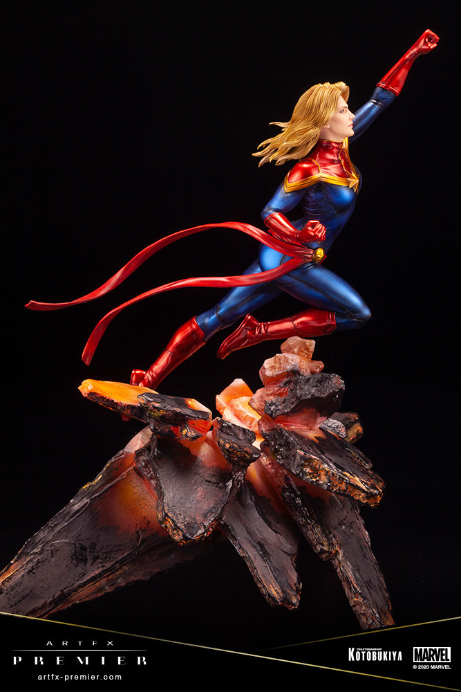Captain Marvel - ARTFX Premier - 1/10 (Kotobukiya) photo 7