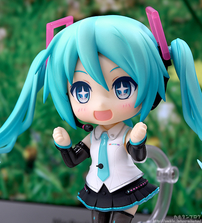 Vocaloid - Hatsune Miku - Nendoroid (#1309) - V4X (Good Smile Company) photo 4