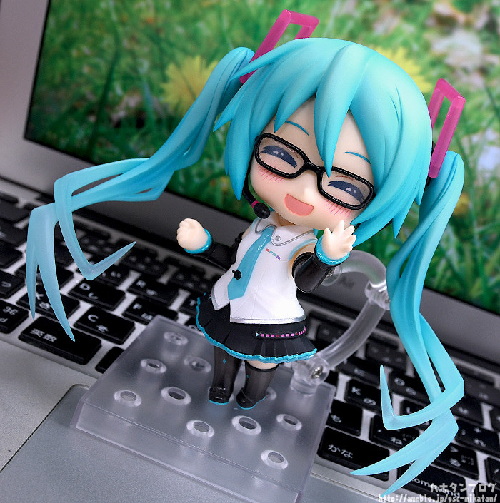 Vocaloid - Hatsune Miku - Nendoroid (#1309) - V4X (Good Smile Company) photo 7