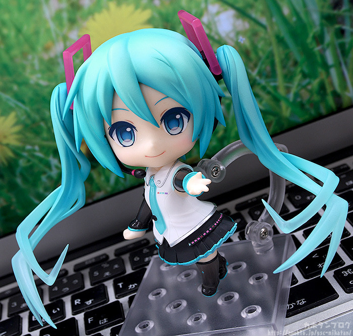 Vocaloid - Hatsune Miku - Nendoroid (#1309) - V4X (Good Smile Company) photo 12