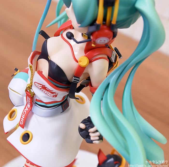 Good Smile Racing - Hatsune Miku - 1/8 - Racing 2020 Ver. (Good Smile Company, GOOD SMILE Racing) photo 22
