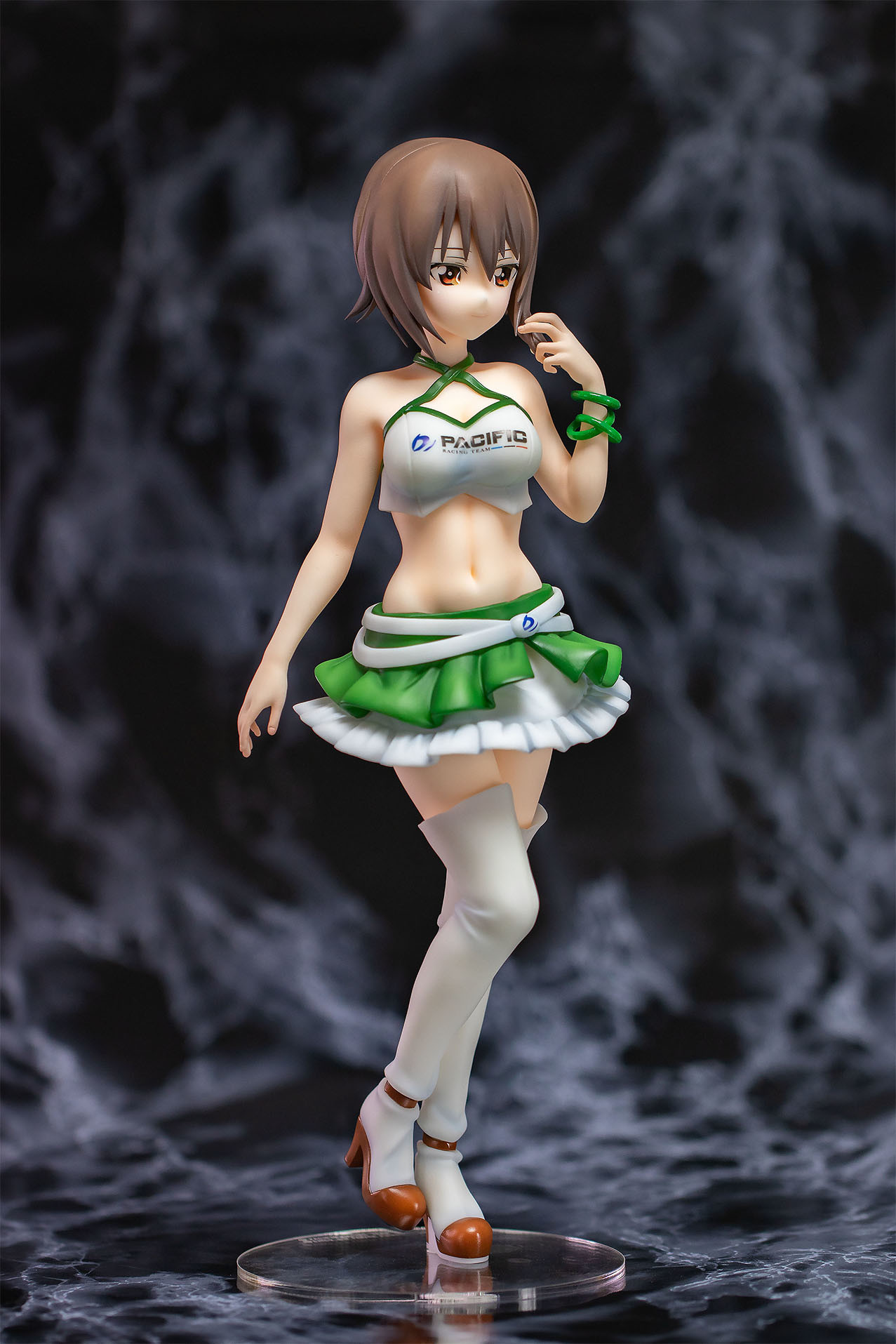 Girls und Panzer Gekijouban - Nishizumi Maho - 1/5 - Pacific Racing Team, Race Queen Ver. (B'full) photo 3