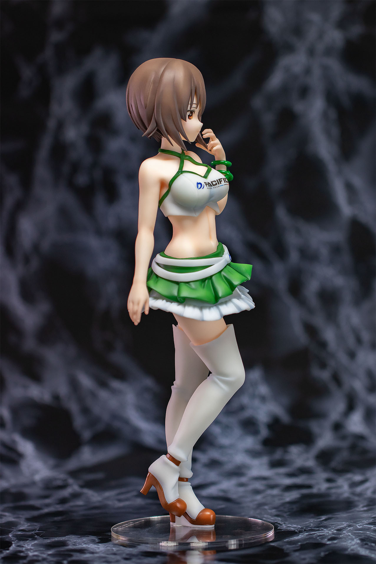 Girls und Panzer Gekijouban - Nishizumi Maho - 1/5 - Pacific Racing Team, Race Queen Ver. (B'full) photo 5