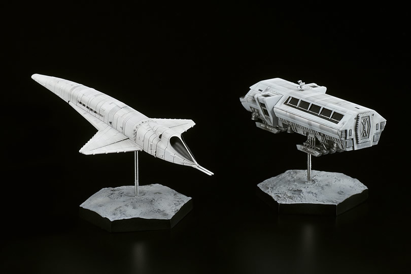 2001: A Space Odyssey - Moon Rocket Bus (Bell Fine) photo 3