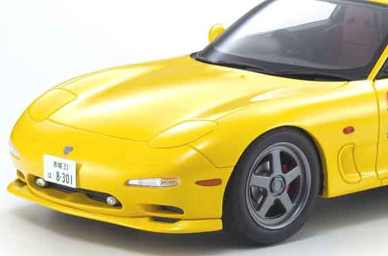 Initial D - Shin Gekijouban Initial D - Takahashi Keisuke - ɛ̃fini RX7 (FD3S) - 1/18 New Initial D The Movie Mazda RX-7 FD3S W/ Keisuke Takahashi Figure - 1/18 (Kyosho) photo 3