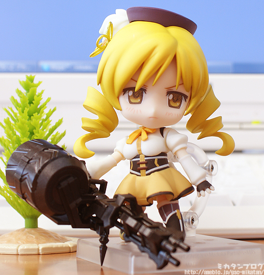 Black ★ Rock Shooter - Nendoroid  (#246) - TV Animation ver. (Good Smile Company) photo 4